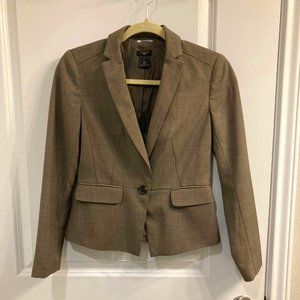 Ann Taylor Petite Skirt Suit (2 Piece) Size 0